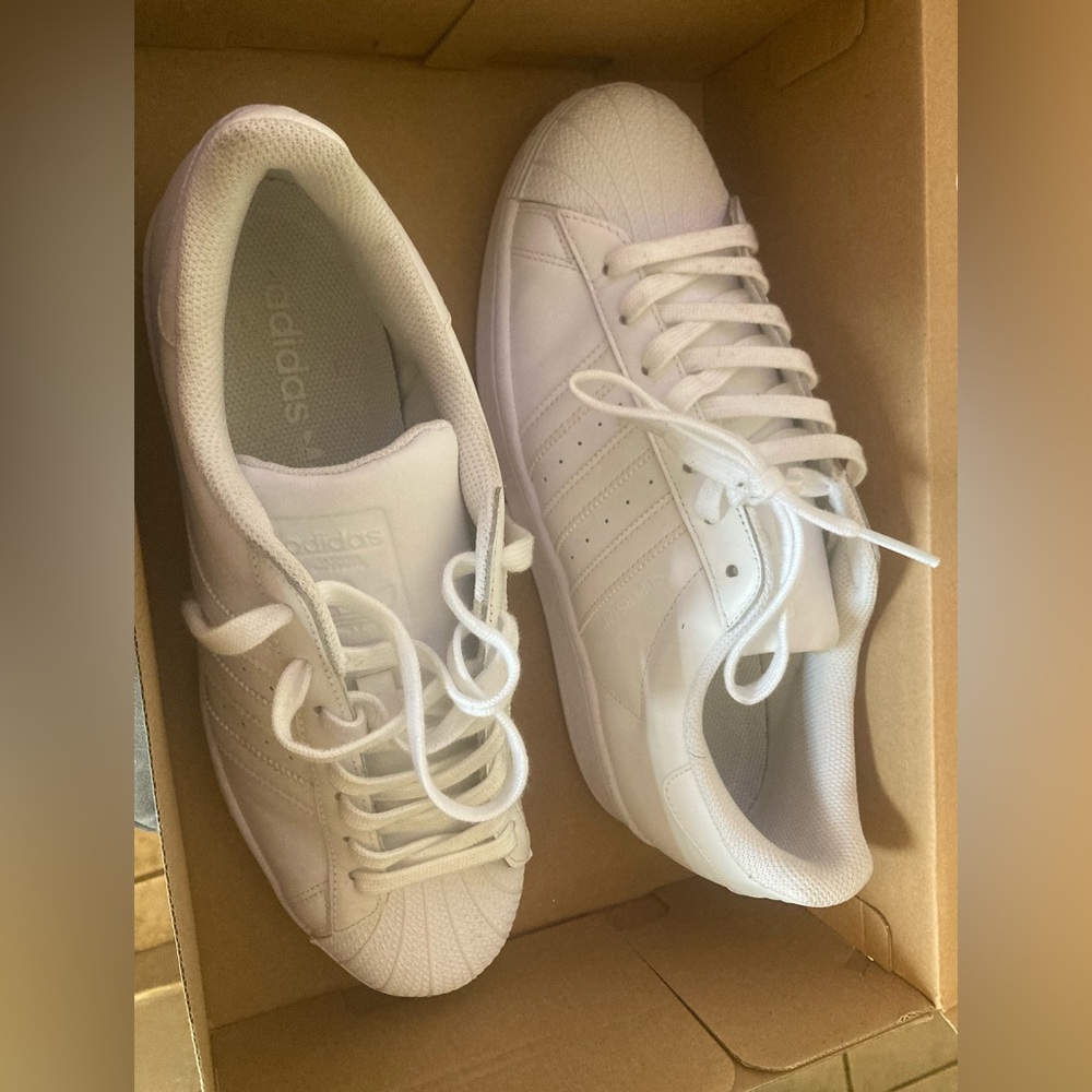 BY4357 Adidas Superstar Men Sneakers